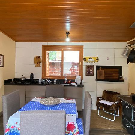 Casa Aconchegante Ou Suites Privativas Canela Kültér fotó